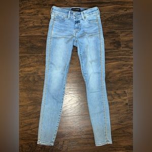 Lucky Brand Womens Light-wash Ava Skinny Jeans w/ Gold Piping